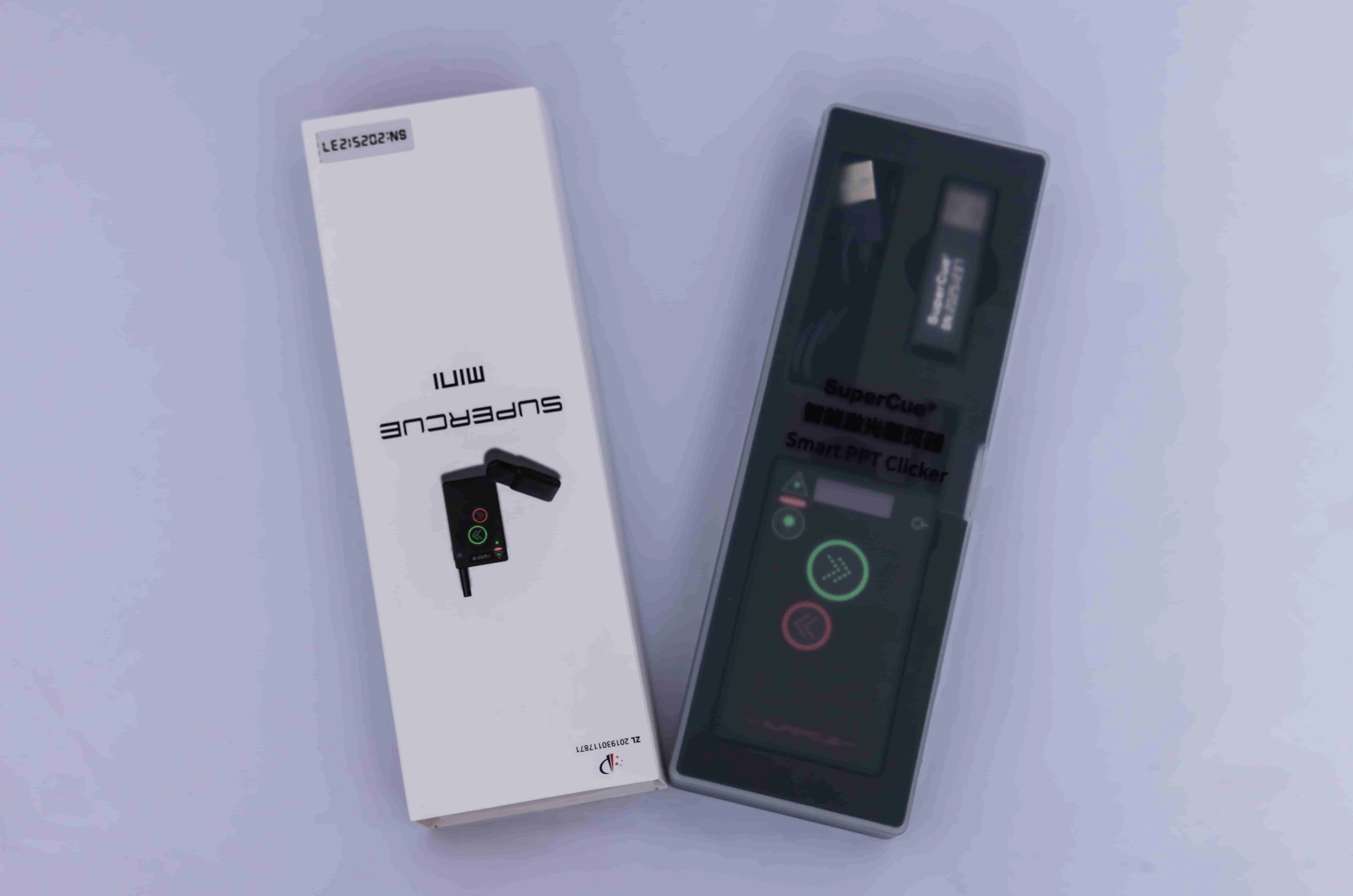 SuperCue Mini 翻页器 - 专业演示设备实拍图 2